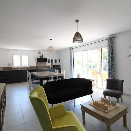 Villa Pinede Neffies 外观 照片